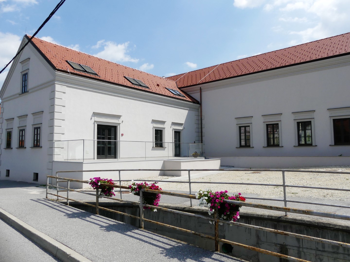 Domaći proizvodi i suveniri 
