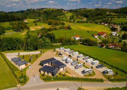 OPG Hažić Vinski kamp 2